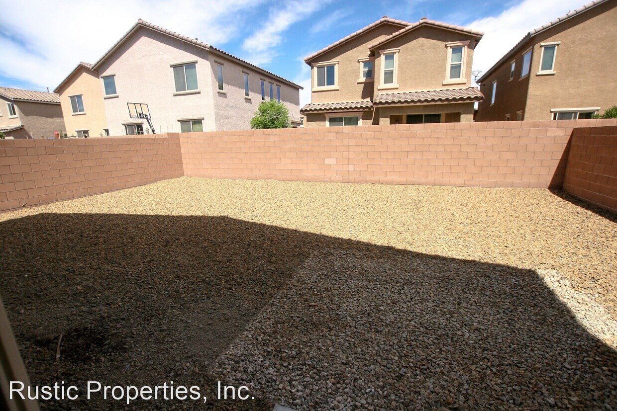Primary Photo - 4 br, 2.5 bath House - 6404 Jacobville ct.