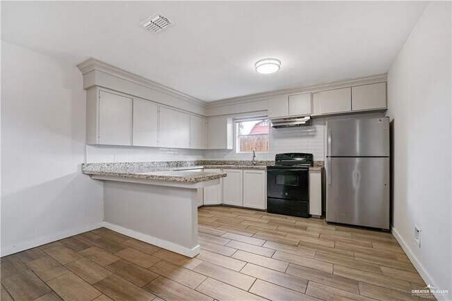 Foto del edificio - 819 S 16th St