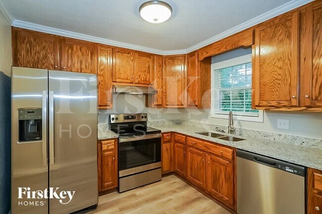 Foto del edificio - 339 Bayhill Dr