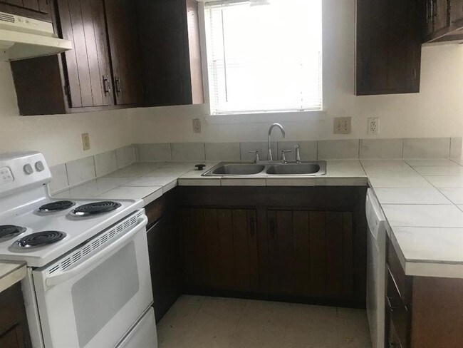 Foto del edificio - 7015 Krause Dr