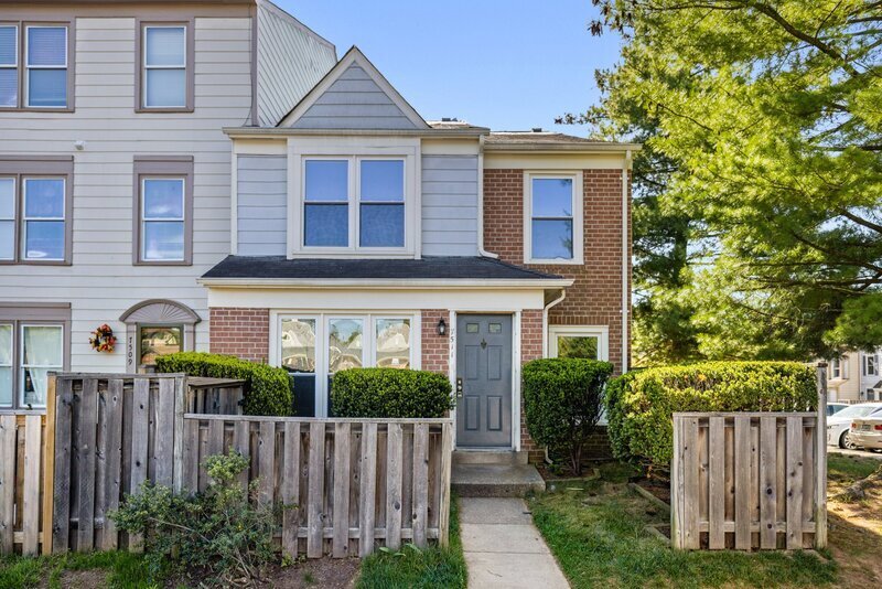 Primary Photo - 7511 Belle Grae Dr