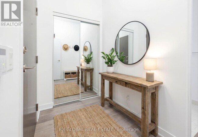 Photo du bâtiment - 10 Honeycrisp Cres