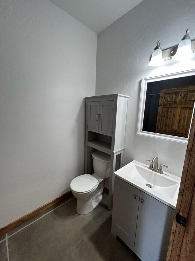 Foto del edificio - Beautiful newly built 3 bed 2 bath home