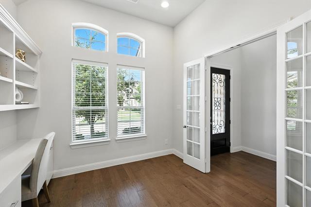 Building Photo - 4116 Petrus Blvd