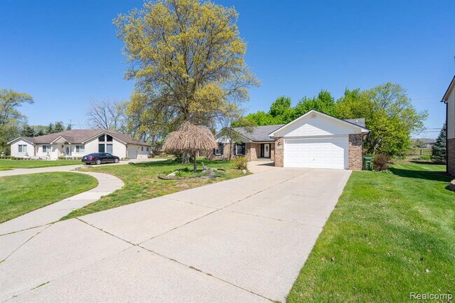 Foto del edificio - 11681 Bannister Ct