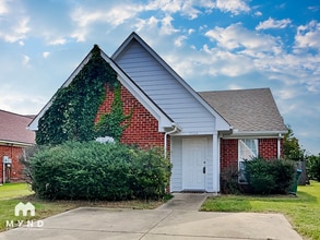 Building Photo - 5624 Kaitlyn Dr W