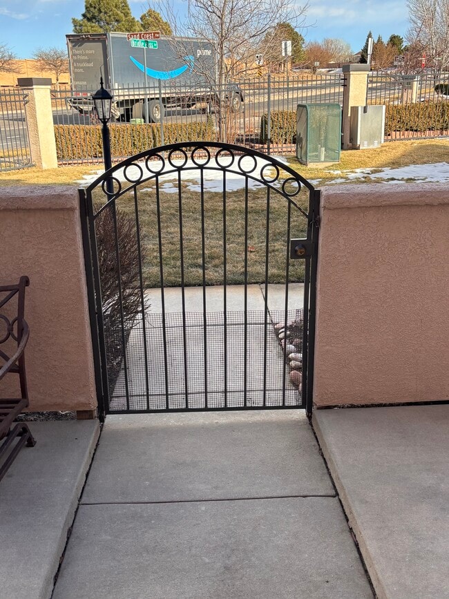 Foto del edificio - 7154 Sand Crest View