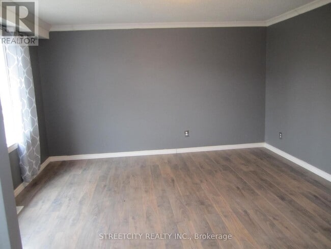 Building Photo - 1331 Limberlost Rd