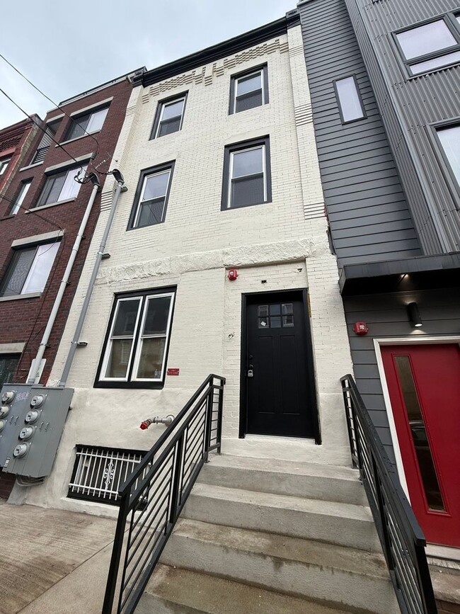 Building Photo - 1723 N 25th St