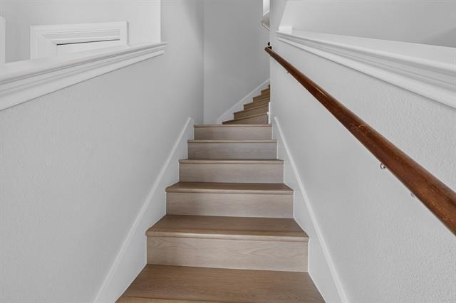 Foto del edificio - 2123 Meadow View Dr