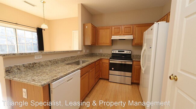Building Photo - 3 br, 2.5 bath House - 5305 Pitch Pine Court