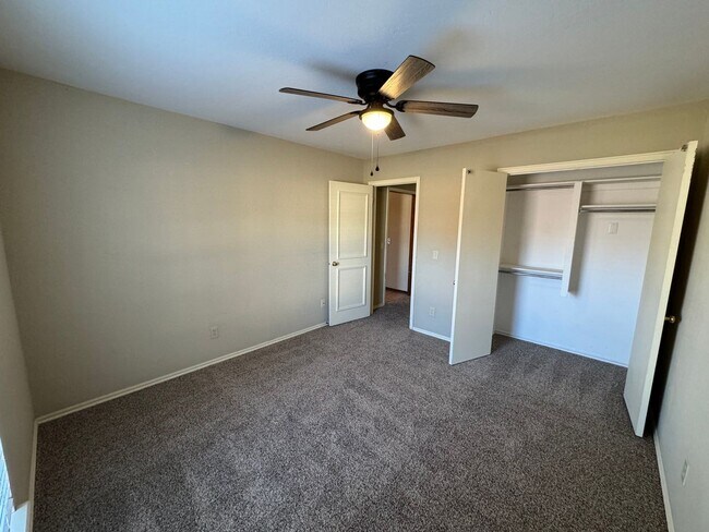 Building Photo - 704 Copperfield Dr