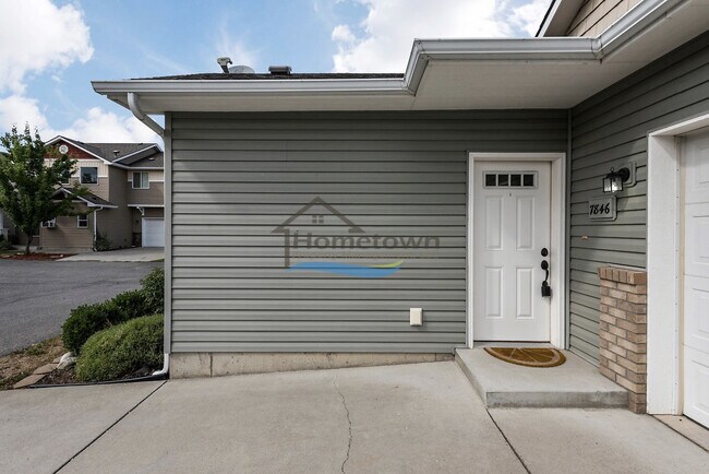 Foto del edificio - 2B2B Home with Fenced Backyard in Coeur D'Alene!