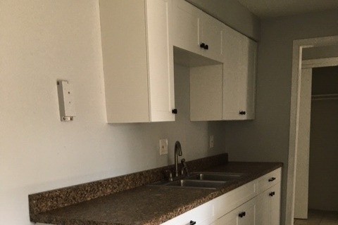 Foto del edificio - 561 Geneva St