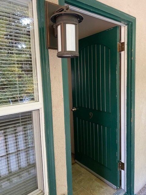 Foto principal - 560 Coombs St