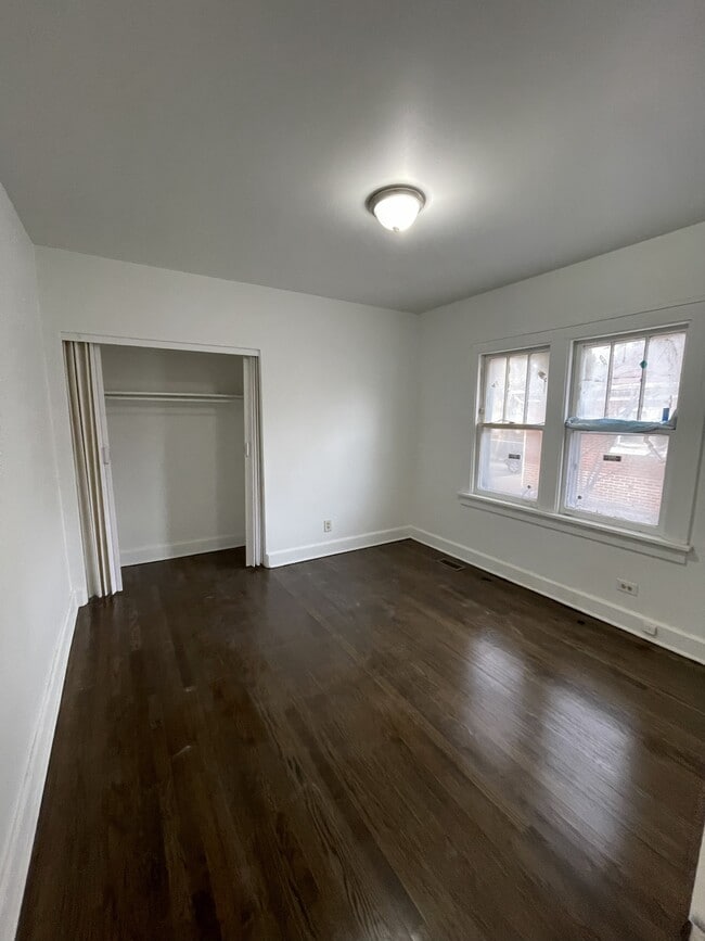 Foto del edificio - 4620 Johnson St