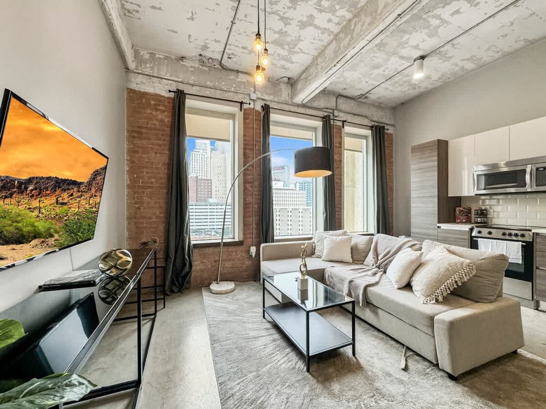 Foto principal - 500 S Ervay St