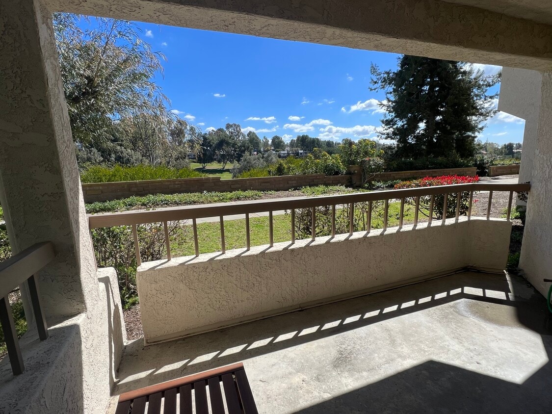 23282 Coso Unit 121, Mission Viejo, CA 92692 Condo for Rent in