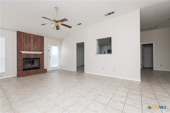 Foto del edificio - 4713 Stagecoach Trail