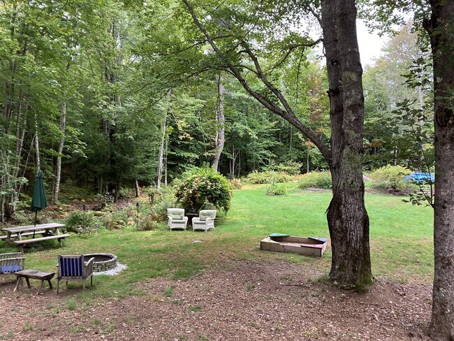 Building Photo - 832 Bridgton Rd