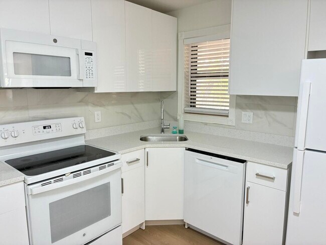 Foto del edificio - 3460 NW 47th Ave