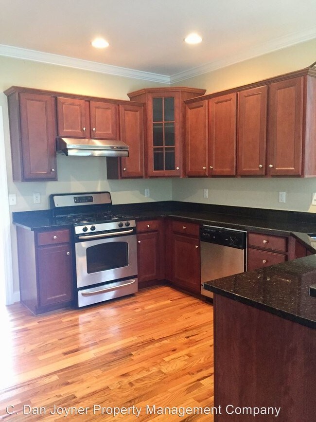 Building Photo - 4 br, 3 bath House - 221 Franklin Oaks Lane