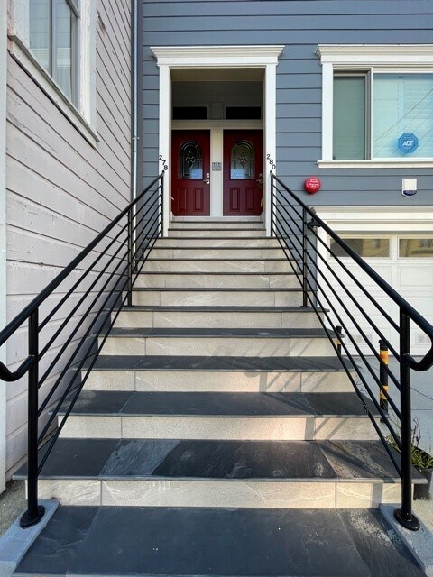 Primary Photo - 278 11th Ave