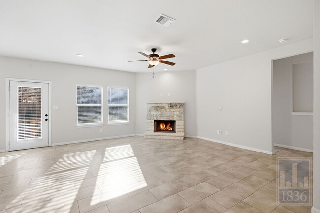 Building Photo - 14605 Running Deer Trail