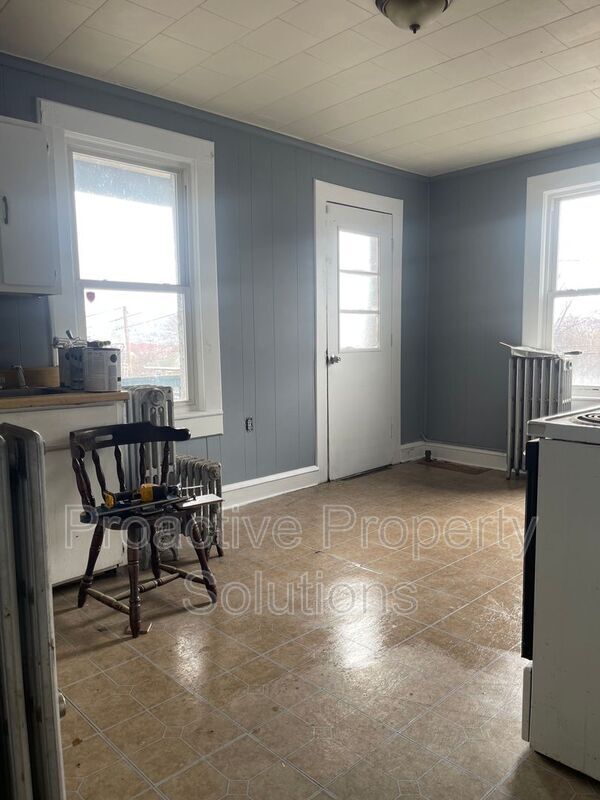 Building Photo - 502-504 St Frances Cabrini Ave