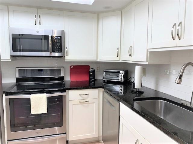 Foto del edificio - 101 Whispering Sands Dr