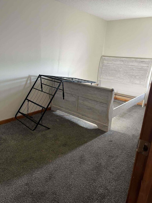 Building Photo - 10790 Erie Rd