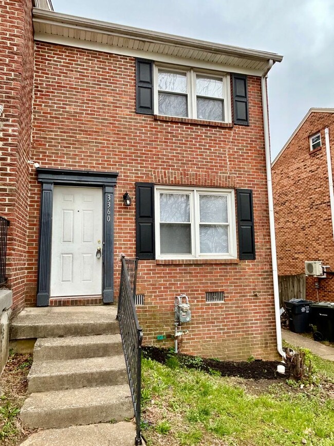 Building Photo - 3360 Gatewood Ct