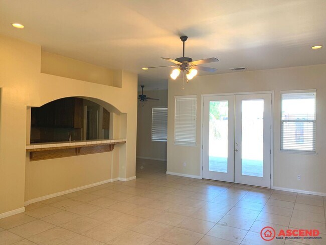 Foto del edificio - 4506 Cherryrock Ave