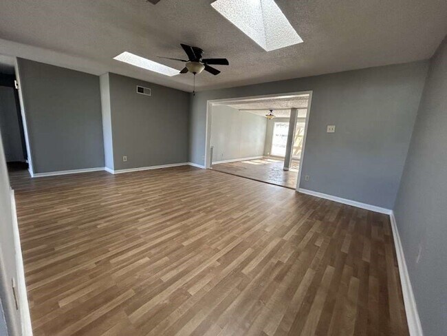 Foto del edificio - 4203 38th St
