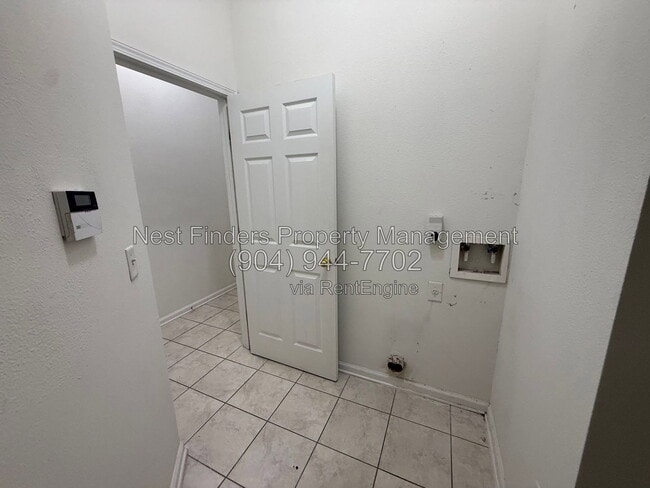 Building Photo - 13811 Herons Landing Way
