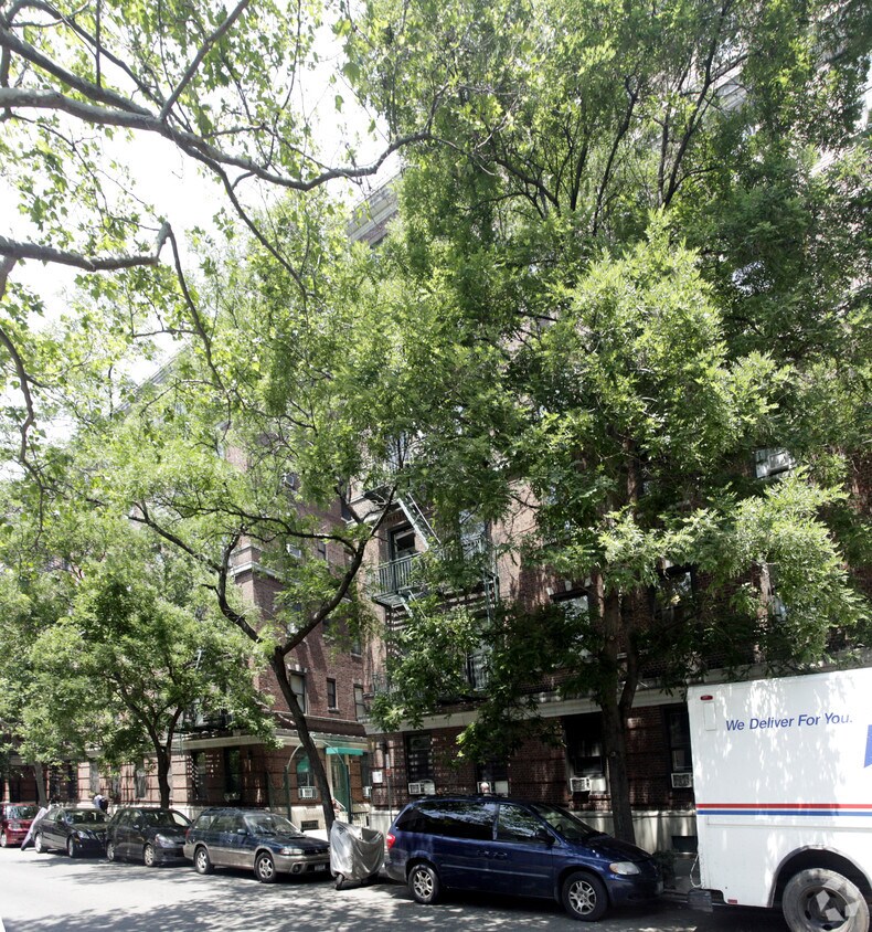 Foto del edificio - 119 W 16th St
