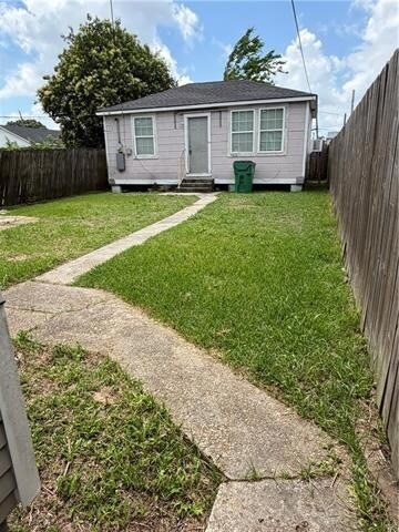Foto del edificio - 530 1/2 Avenue D Unit