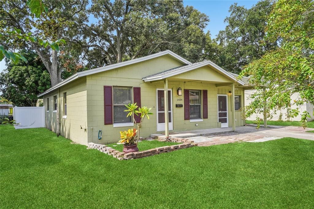 Foto principal - 1404 Davidson St