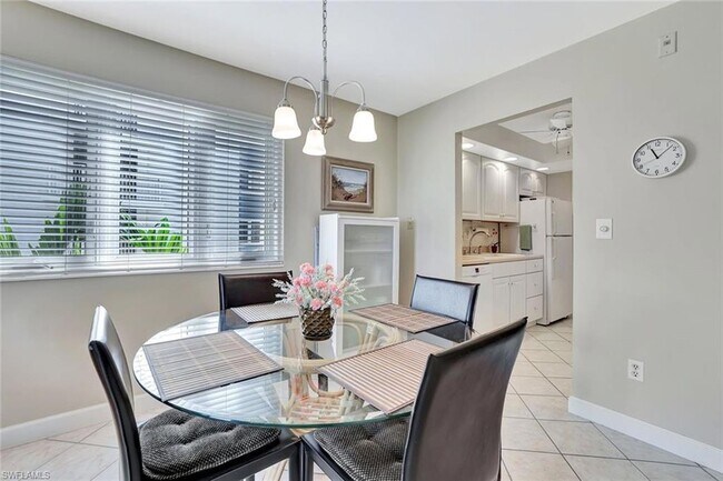 Foto del edificio - 1300 Gulf Shore Blvd N