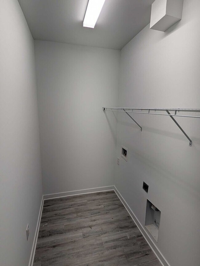 Foto del edificio - 9251 Agate St