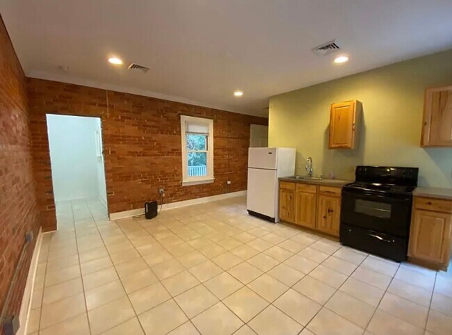 Foto del edificio - 175 E Louther St