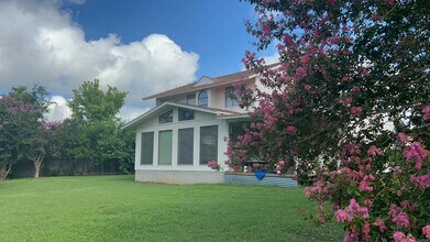 Building Photo - 11619 Santa Cruz Dr