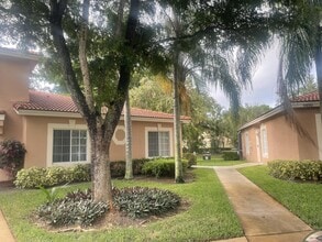 9888 Kamena Cir