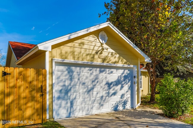 Foto del edificio - 7710 Pepper Cir W