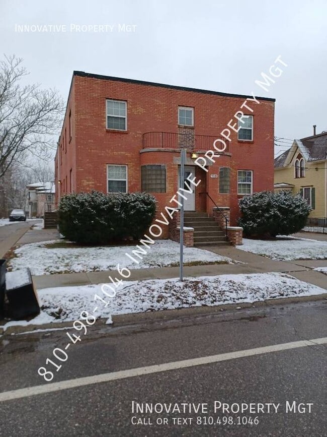 Building Photo - 712 S Grand Traverse St