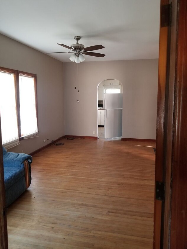 Building Photo - 2 br, 1 bath House - 135 High Street