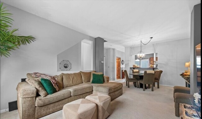 Foto del edificio - 3385 Ravinia Cir