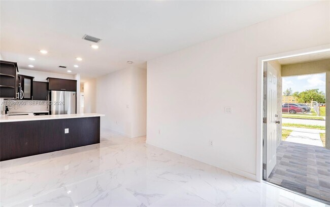 Building Photo - 4803 NW 23rd Ave