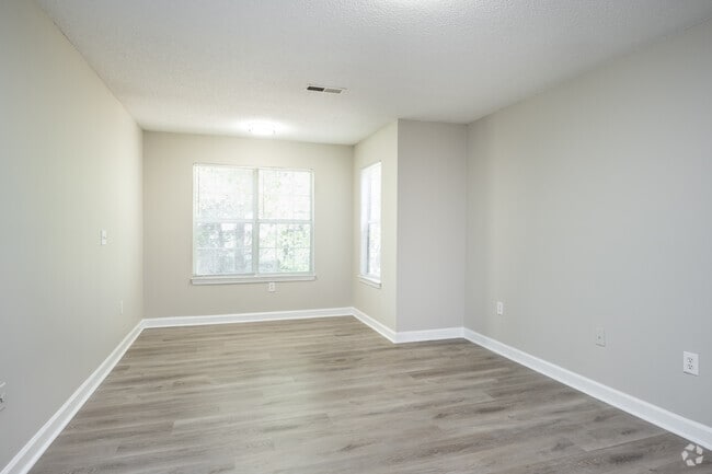 2BR, 1.5BA - 921SF - Sage at Martins Ln