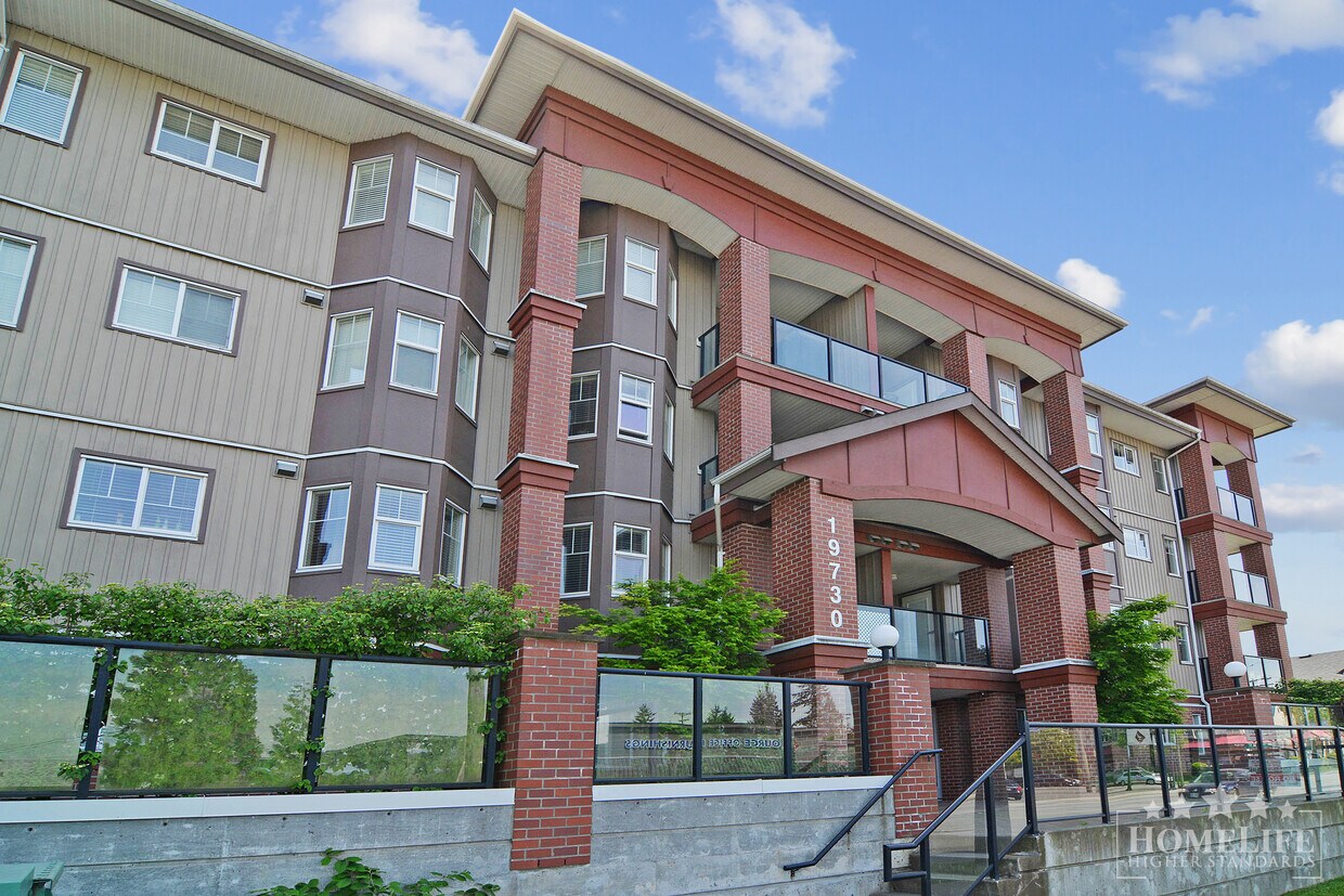 Primary Photo - Welcome to Madison Place in the heart of L...